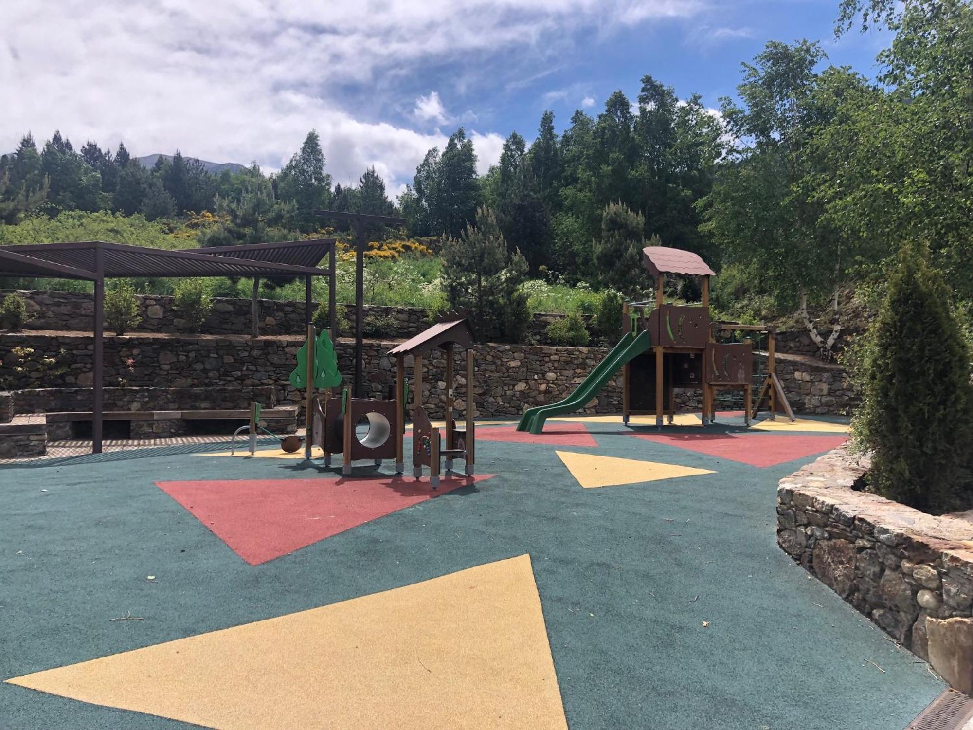 קאנילו Pleta Del Tarter 31A Lodge & Spa מראה חיצוני תמונה